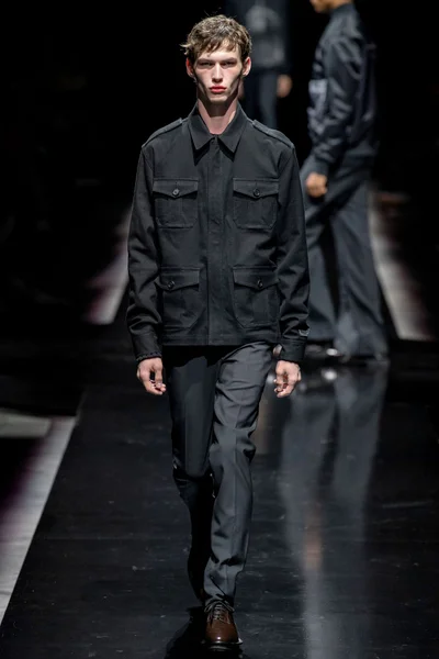 Look 42
